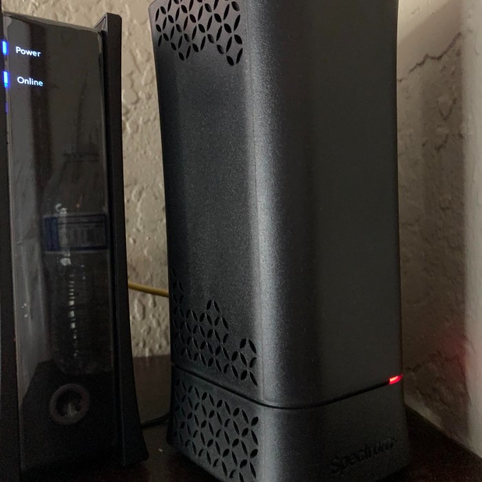 spectrum wifi modem blinking red